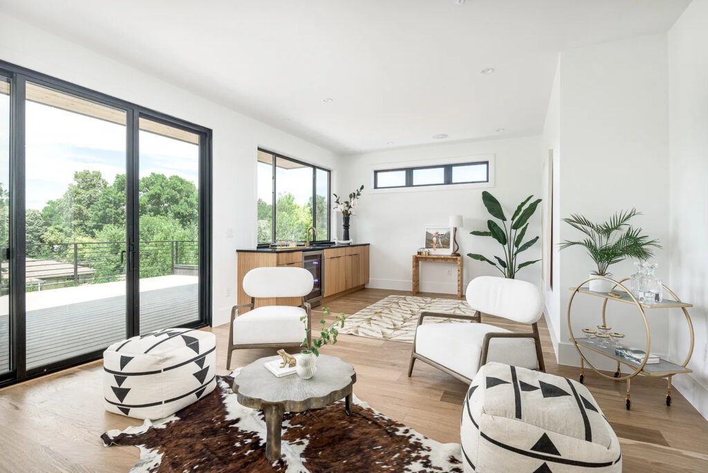 Open-plan kitchen with seating